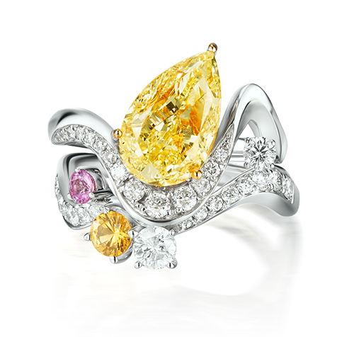 Pear-Cut Yellow Diamond Wave Ring | 18K Gold Statement