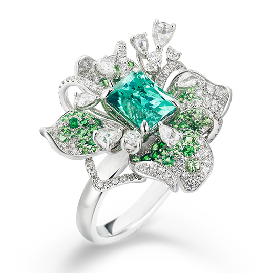 Cushion-Cut Green Tourmaline & Diamond Halo Ring | 18K Gold Luxury