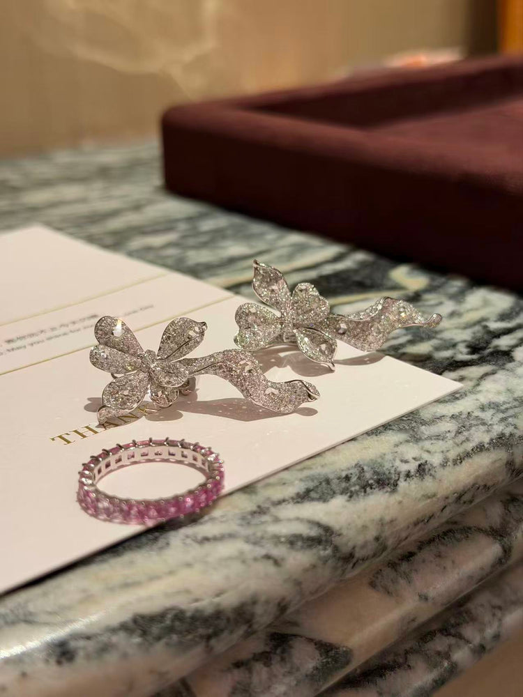 Pink Sapphire Eternity Ring in 18K Gold | Natural Sapphires | FOSTIANO Fine Jewellery